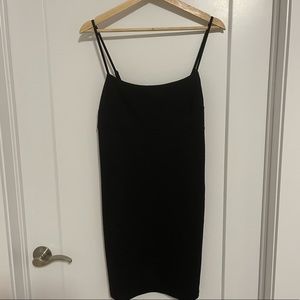 Black bodycon dress